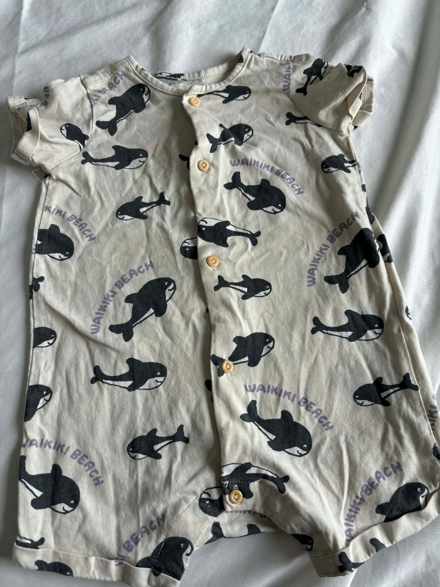 H&M - 6-9 m
