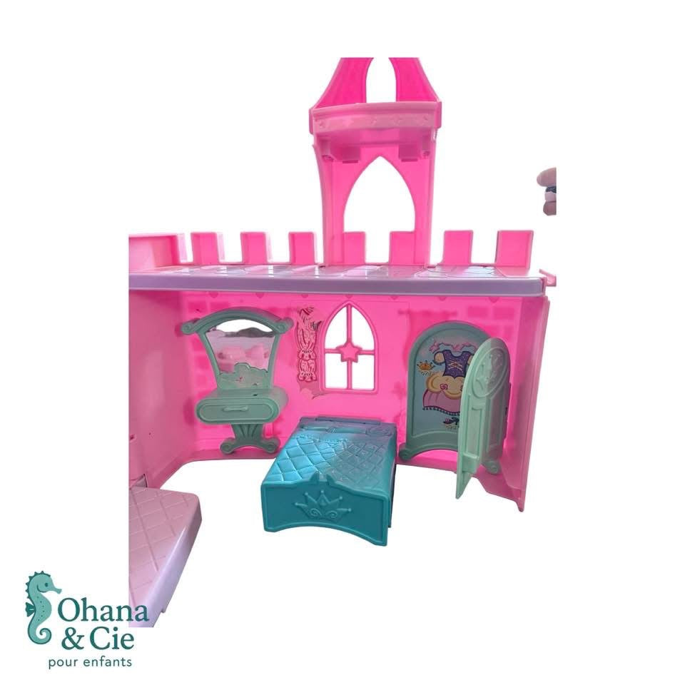 Chateau Little People