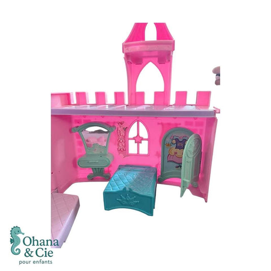 Chateau Little People
